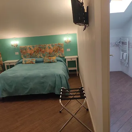 Bed & Breakfast Ca De Rossana 3*