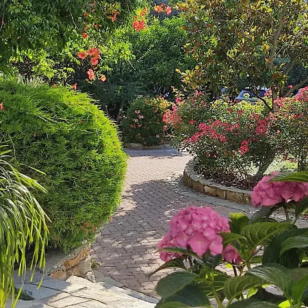 Bed & Breakfast Ca De Rossana San Remo